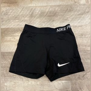 Black Nike Pros